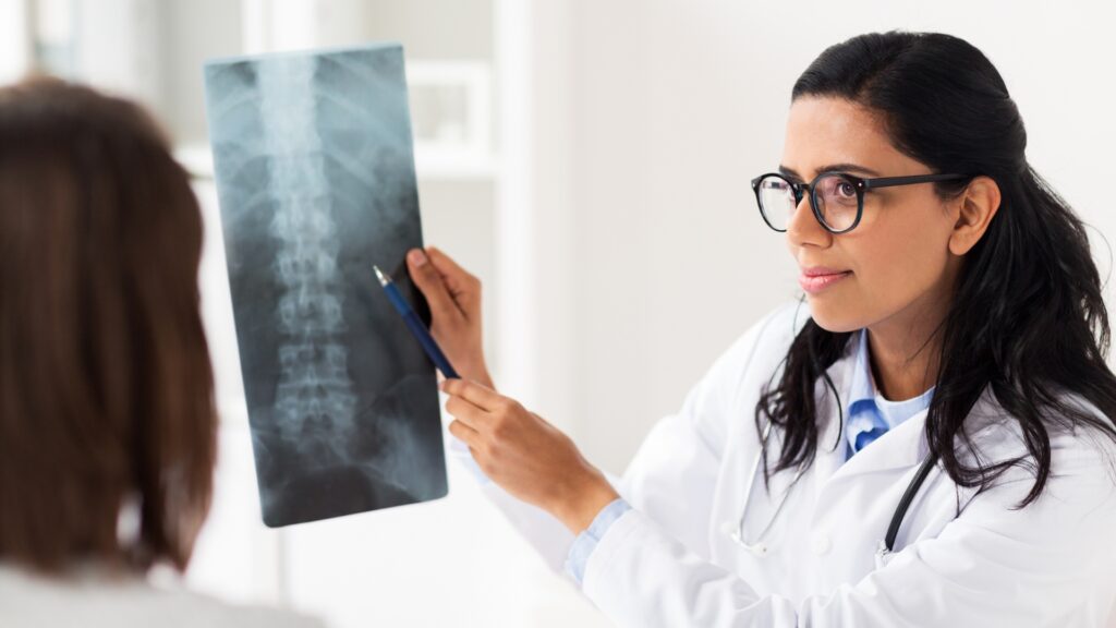 Rayos X de columna lumbar en Mérida